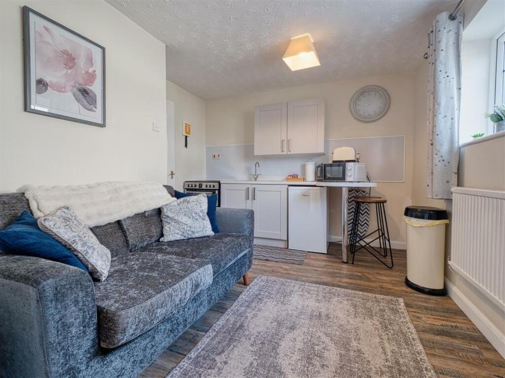 Little Park Holiday Homes Self Catering Cottages 1 & 2 Bedrooms Available Close To Tutbury Castle Exterior foto